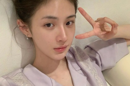 渣男汤普森被曝再度出轨 女友社媒怒斥其戏太足